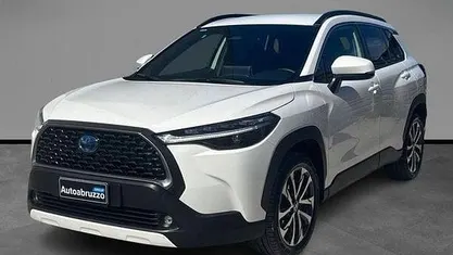 Begagnad Toyota Corolla Cross Trend 199 HK (146 kW) 2023 Altro SUV