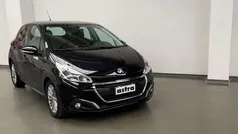 Blu scuro Usata 2019 Peugeot 208 Allure Due volumi | 11.900 € (Buon prezzo)