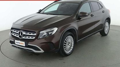 Käytetty Mercedes GLA200 Business 136 HP (100 kW) 2017 Ruskea Katumaasturi