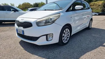 Usata Kia Carens 116 CV (85 kW) 2013 Bianco Monovolume