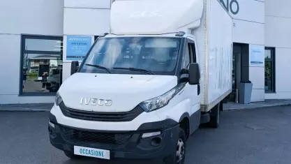 Usata Iveco Daily 136 CV (100 kW) 2020 Bianco Furgone
