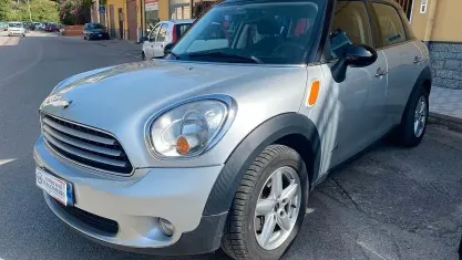Usata Mini Cooper D Countryman 111 CV (81 kW) 2011 Grigio SUV