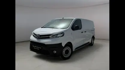 Usata Toyota Proace Comfort 120 CV (88 kW) 2024 Bianco Monovolume