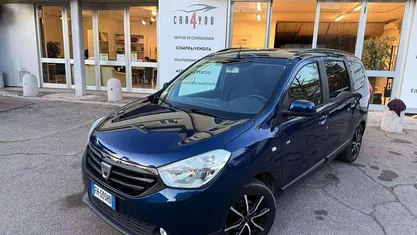 Usata Dacia Lodgy Lauréate 102 CV (75 kW) 2017 Monovolume