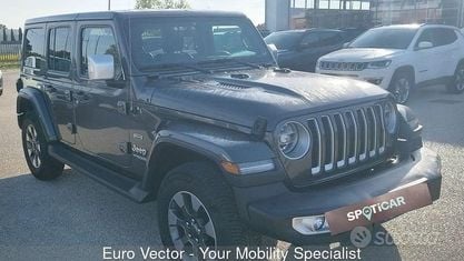 Usado Jeep Wrangler Sahara 272 HP (200 kW) 2020 Cinzento SUV