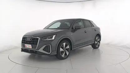 Usata Audi Q2 S-Line 150 CV (110 kW) 2022 Grigio daytona perlato SUV