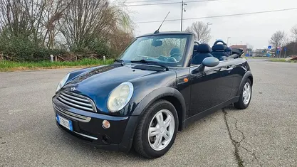 Usata Mini One Cabriolet 90 CV (66 kW) 2005 Cabrio