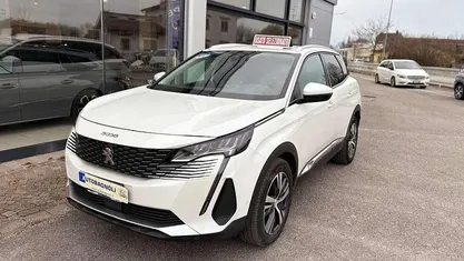 Usata Peugeot 3008 Allure 131 CV (96 kW) 2021 Bianco SUV