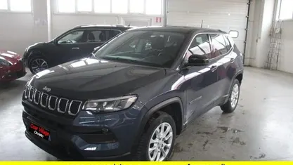 Usata 2023 Jeep Compass SUV | 22.700 € (Buon prezzo)