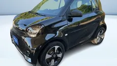 Nero metallizzato Usata 2021 Smart ForTwo Electric Drive Passion Tre volumi | 15.100 € (Buon prezzo)