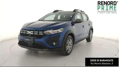Blu iron Usata 2023 Dacia Sandero Expression Due volumi | 15.690 € (Buon prezzo)