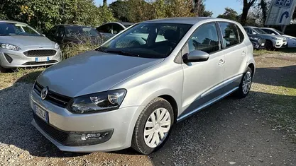 Grigio Usata 2013 VW Polo Trendline Tre volumi | 4800 € (Ottimo prezzo)