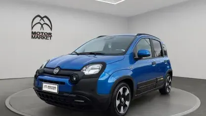 Usata Fiat Panda Cross Cross 70 CV (51 kW) 2025 Blu italia Utilitaria