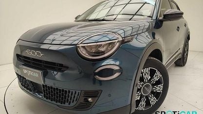 Usata Fiat 600 110 CV (80 kW) 2024 Verde SUV