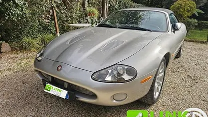 Usata Jaguar XKR 363 CV (266 kW) 1999 Cabrio