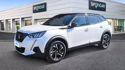 Usata Peugeot 2008 GT 131 CV (96 kW) 2023 SUV