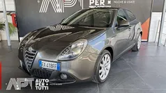 Grigio Usata 2014 Alfa Romeo Giulietta Distinctive Due volumi | 8900 € (Buon prezzo)