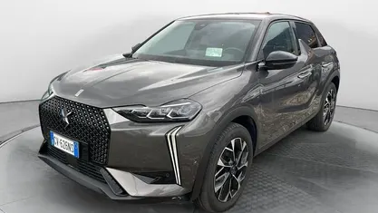 Usata DS Automobiles DS3 Opera 131 CV (96 kW) 2024 Grigio Utilitaria