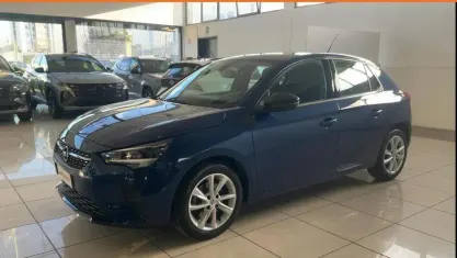 Używany Opel Corsa Elegance 101 KM (74 kW) 2021 Niebieski Hatchback