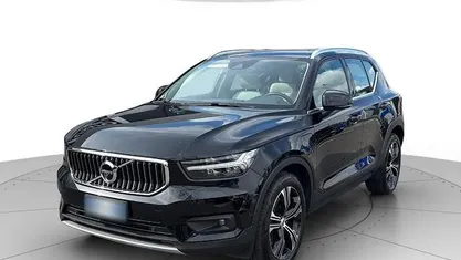 Usata Volvo XC40 Inscription 180 CV (132 kW) 2021 Nero SUV