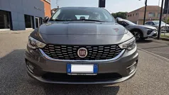 Grigio Usata 2016 Fiat Tipo Easy Tre volumi | 8200 € (Ottimo prezzo)