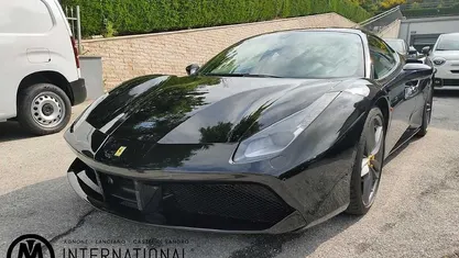 Usata Ferrari 488 670 CV (492 kW) 2016 Coupé