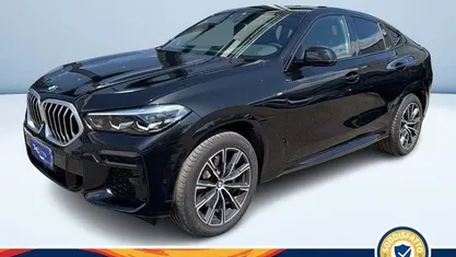 Nero metallizzato Usata 2022 BMW X6 M Sport SUV | 53.500 € (Super prezzo)