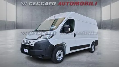 Bianco Nuova 2025 Fiat Ducato Furgone | 29.800 € (Molto cara)