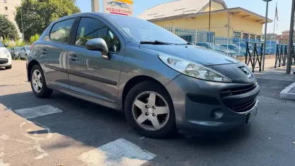 Usata Peugeot 207 68 CV (50 kW) 2006 Grigio Berlina