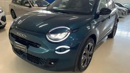 Nuova Fiat 600 136 CV (100 kW) 2025 Verde SUV