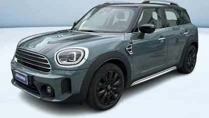 Usata Mini Cooper D Countryman Classic 150 CV (110 kW) 2021 Verde metallizzato SUV