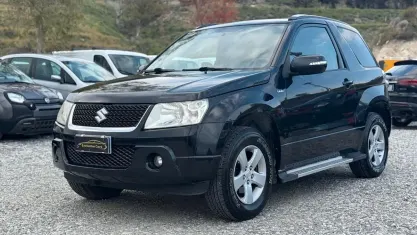 Usata Suzuki Grand Vitara 129 CV (94 kW) 2009 Nero SUV
