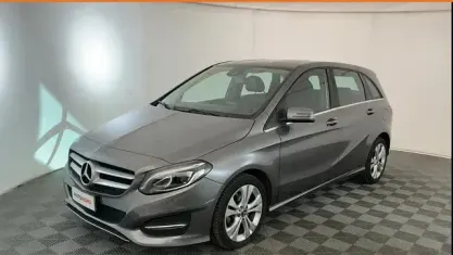 Usata Mercedes B180 AMG 110 CV (80 kW) 2017 Grigio Utilitaria
