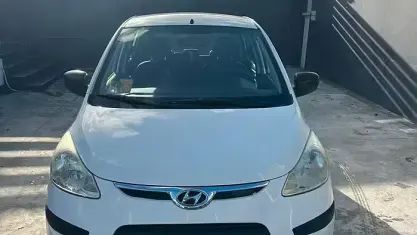 Usata Hyundai i10 64 CV (47 kW) 2009 Bianco Utilitaria