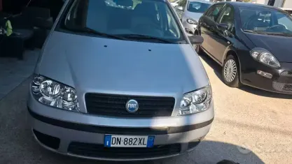 Usata Fiat Punto Classica 60 CV (44 kW) 2008 Grigio Utilitaria