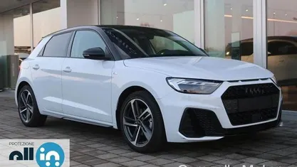 Usata Audi A1 Sportback Black Edition 116 CV (85 kW) 2025 Utilitaria