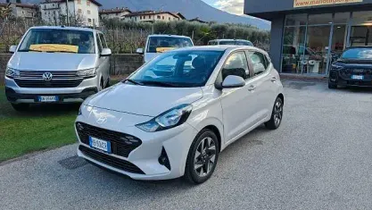 Nuova Hyundai i10 63 CV (46 kW) 2026 Grigio Utilitaria