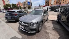 Grigio Usata 2023 Mercedes GLB200 Premium SUV | 39.500 € (Buon prezzo)