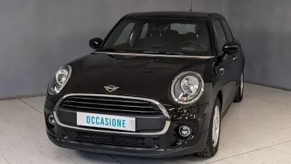 Usata Mini ONE 139 CV (102 kW) 2021 Nero Utilitaria