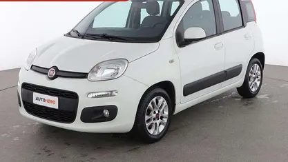 Usata Fiat Panda Lounge 95 CV (69 kW) 2016 Bianco Utilitaria