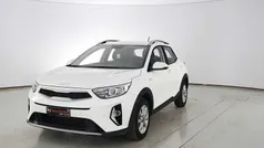Bianco Usata 2022 Kia Stonic Urban SUV | 15.450 € (Buon prezzo)