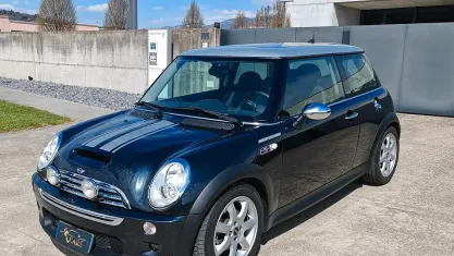 Usata Mini Cooper S 170 CV (125 kW) 2006 Nero Utilitaria