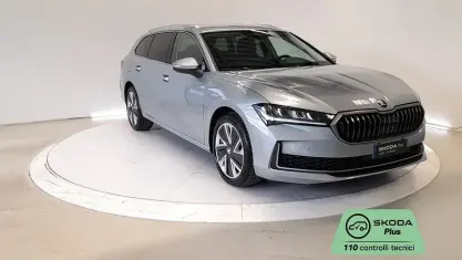 Occasion Skoda Superb Style 150 PK (110 kW) 2024 Zilver Stationwagen