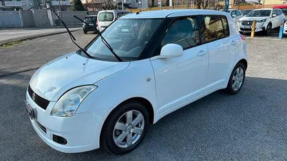 Usata Suzuki Swift GL 92 CV (67 kW) 2008 Bianco Berlina