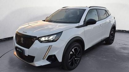 Usata Peugeot 2008 Allure 131 CV (96 kW) 2022 Bianco SUV