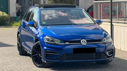 Usata VW Golf VII R-line 150 CV (110 kW) 2019 Blu Berlina
