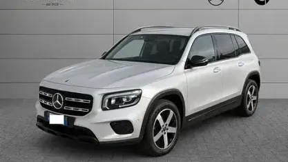 Usata Mercedes GLB200 150 CV (110 kW) 2022 Argento SUV