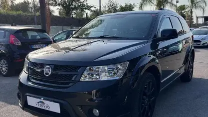Usata Fiat Freemont Lounge 170 CV (125 kW) 2014 Nero SUV