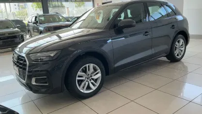 Usata Audi Q5 163 CV (119 kW) 2022 Grigio SUV