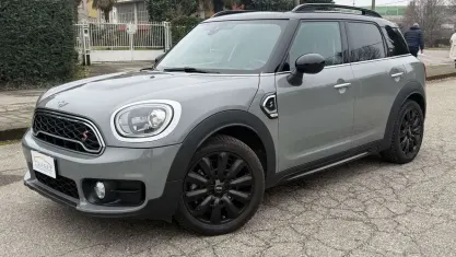 Usata Mini Cooper S Countryman Hype 192 CV (141 kW) 2018 Grigio SUV